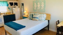#2 Bed & Kitchen